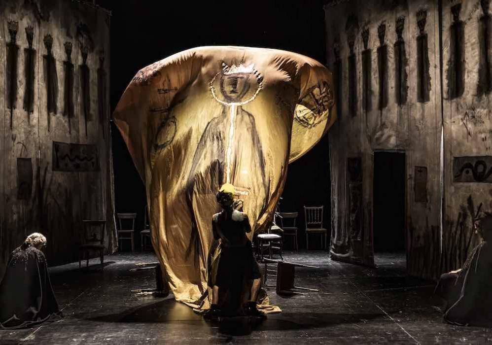 immagine per I padri contro i figli nella disperazione di Re Lear al Teatro Elfo Puccini