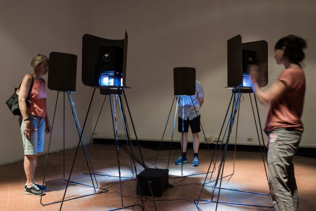 immagine per Eva Frapiccini, Dreamscape, installazione sonora, Palazzo Ducale Fondazione per la Cultura, Genova, 2023, crediti Silvia Aresca, Courtesy AlbumArte e Palazzo Ducale Fondazione per la Cultura.