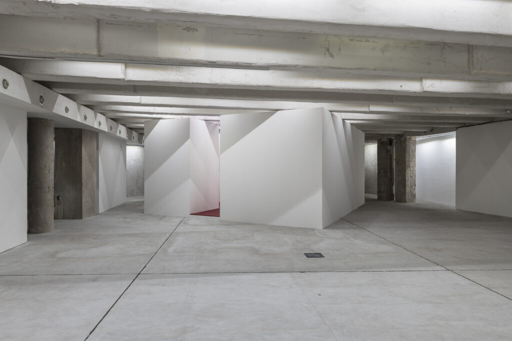 immagine per Francesco Arena, Il fulmine governa ogni cosa, Ph. Sebastiano Luciano, Courtesy Fondazione Nicola Del Roscio