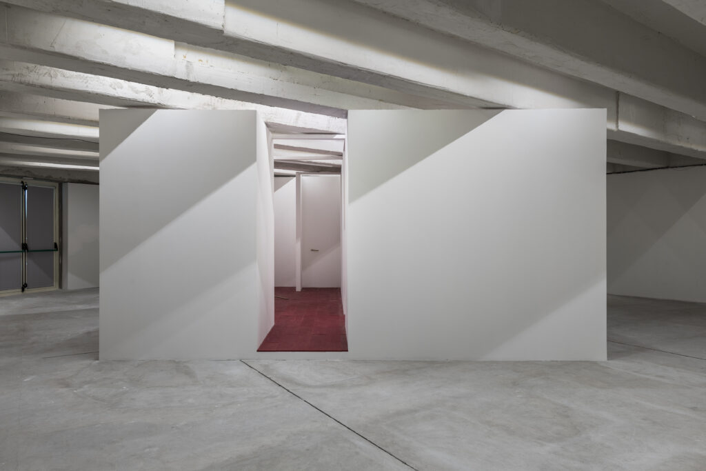 immagine per Francesco Arena, Il fulmine governa ogni cosa, Ph. Sebastiano Luciano, Courtesy Fondazione Nicola Del Roscio