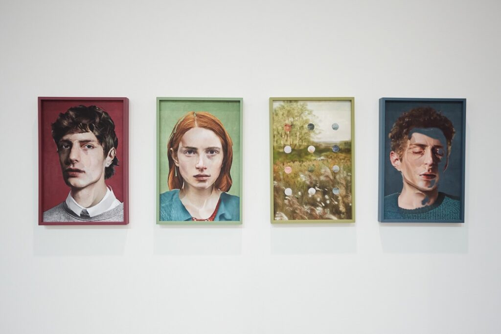 immagine per Teresa Giannico, Portrait of a Boy on Red Canvas, 2022, Teresa Giannico, Girl on Green, 2022, Teresa Giannico, Autumn From The Window, 2022, Teresa Giannico, Portrait of a Boy on Blue Canvas, 2022, Courtesy the artist and Viasaterna, Photo credit: Perottino - Piva - Peirone / Artissima