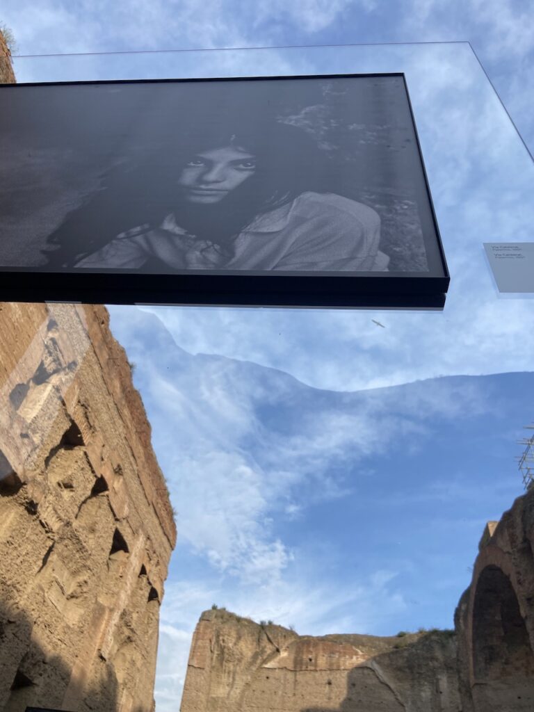 immagine per foto 17: Letizia Battaglia. Senza fine, Terme di Caracalla, Roma Credits: Roberto Civetta