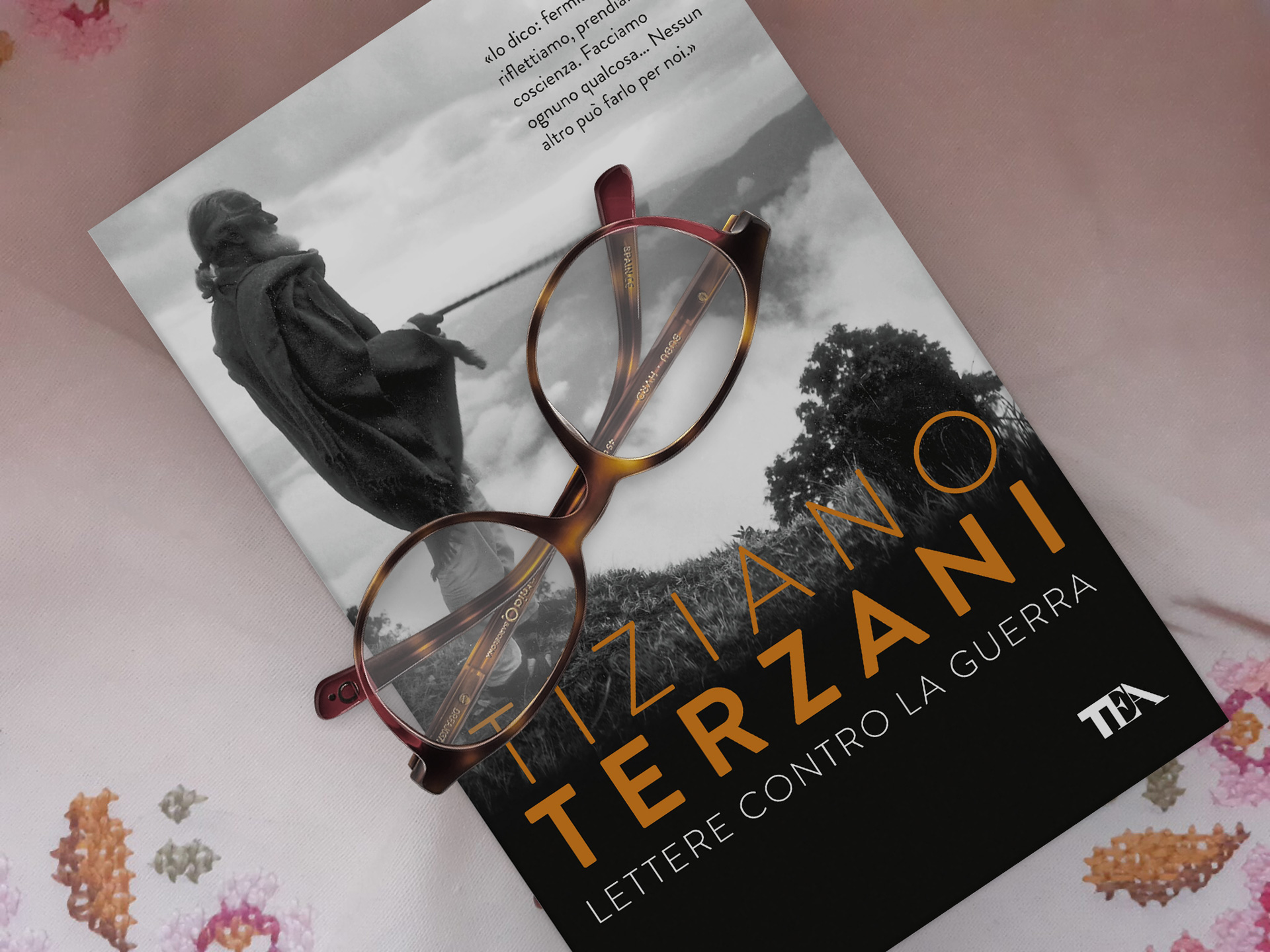 Lettere contro la guerra. Tiziano Terzani e la speranza nella rivoluzione del pensiero immagine per Lettere contro la guerra. Tiziano Terzani e la speranza nella rivoluzione del pensiero