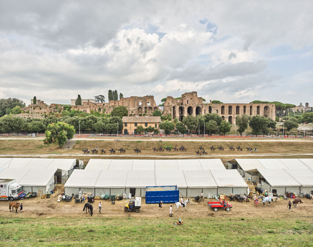 immagine per Alfred Seiland - dalla serie Rome — In Transition