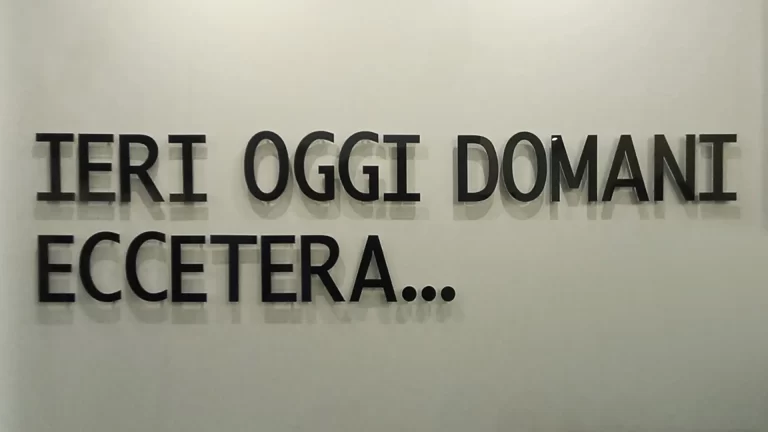 immagine per ARTISSIMA svela o conferma tendenze, artisti e ricerche.