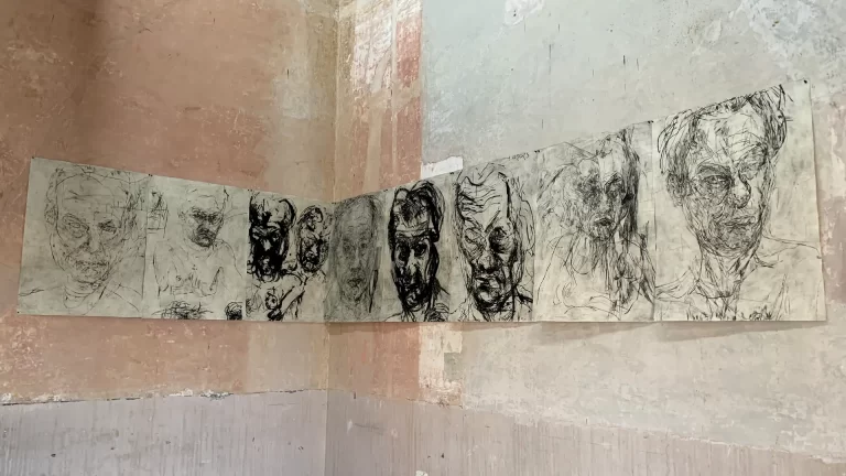 immagine per Mike Parr a Casa Morra. Con interviste all'artista e a Eugenio Viola