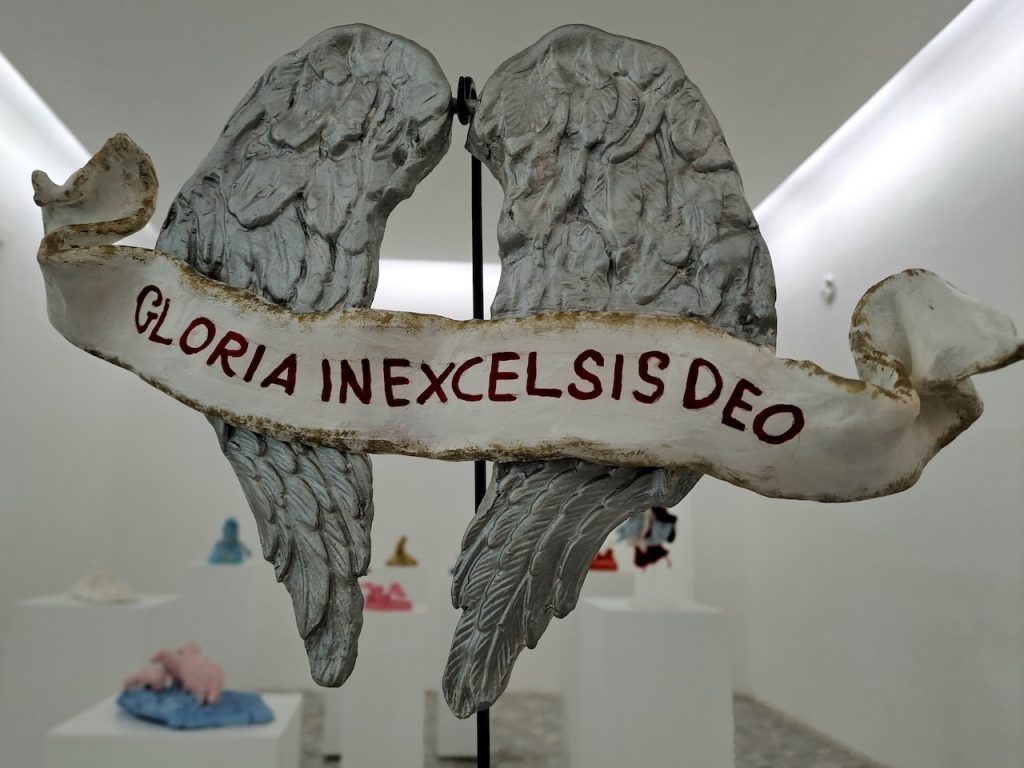 immagine per Un Presepe a Napoli. Niente riposa in pace tutto si mescola. Chiara Dynys.