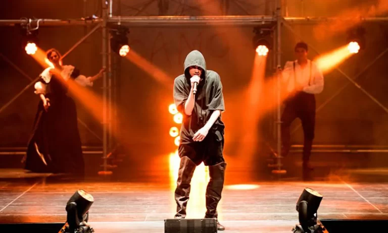 immagine per La parola al Teatro #93. Un Cirano rap contro l’ipocrisia