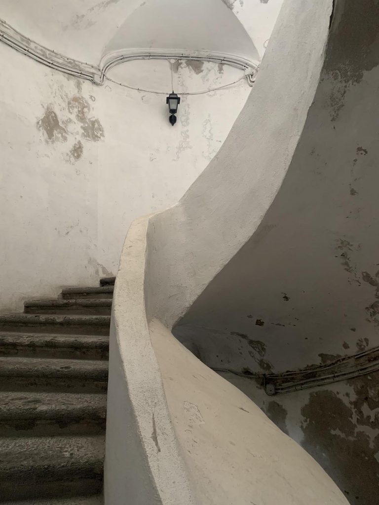 immagine per Palazzo De' Liguoro, scala primo tratto