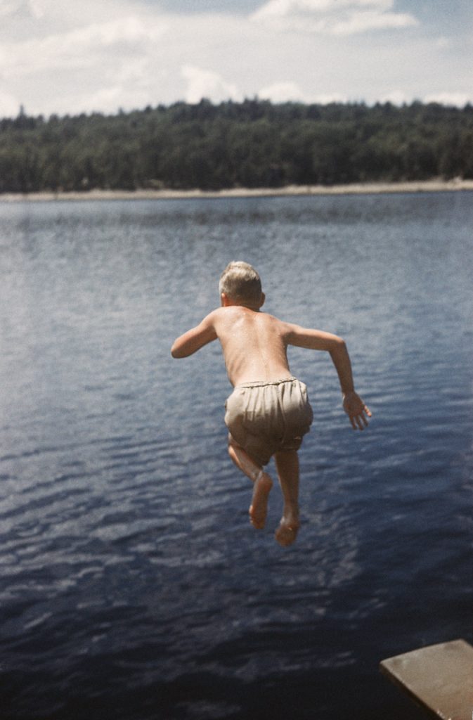 immagine per ©The Anonymous Project, Gone with the wind