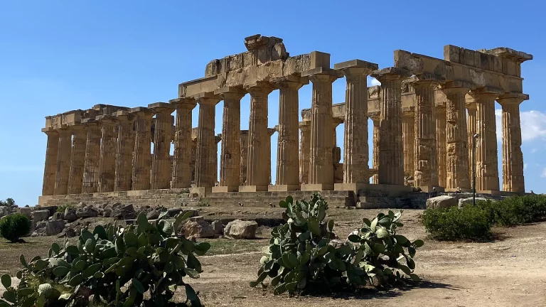 immagine per Sicilia archeologica - Segesta, Selinunte e Isola di Mozia