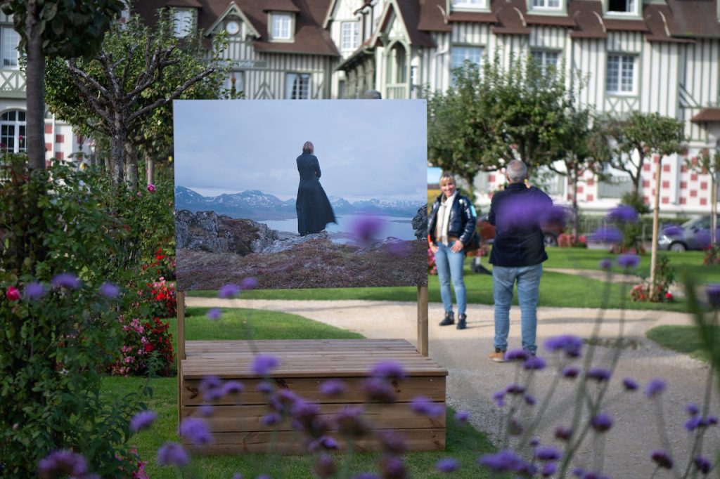 immagine per Planches Contact, Festival de photographie de Deauville 2023 Copyright vues in situ: © Sandrine Boyer Engel.