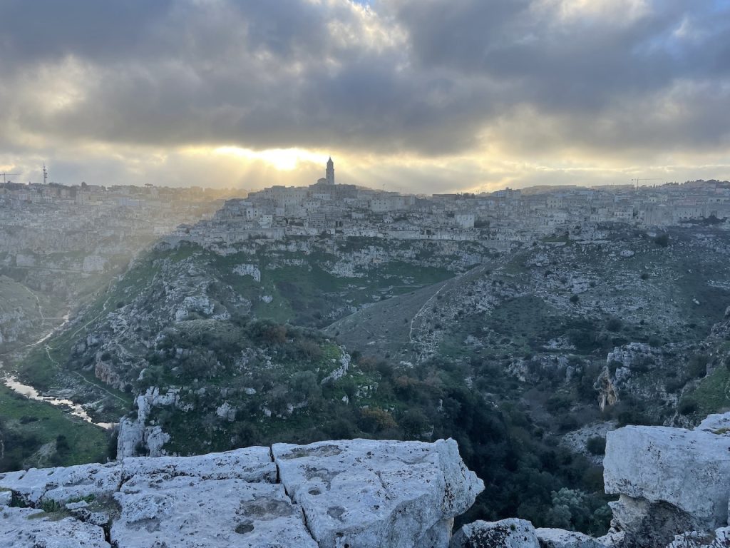 immagine per Matera, i Sassi, la Murgia e i tratturi milenari naturali dei pastori