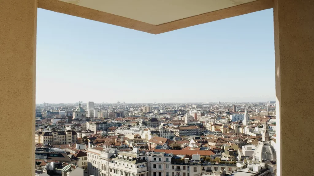 immagine per MASBEDO, Ritratto di città (20/20.000 Hz), 2024, video still, courtesy the artists