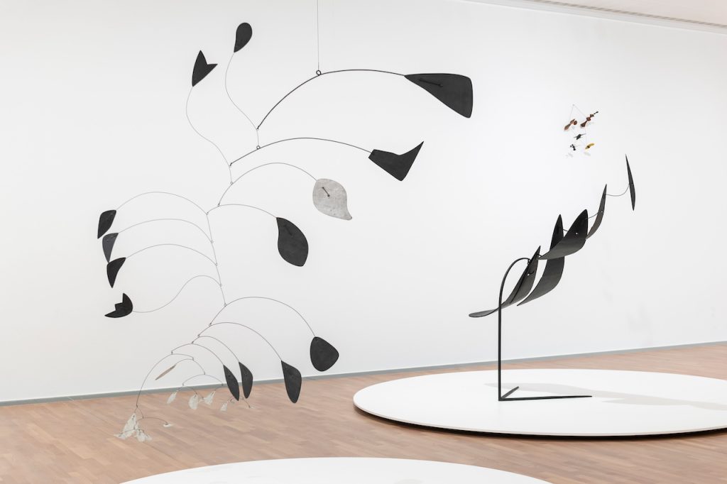 immagine per Veduta dell’allestimento “Calder. Sculpting Time,” MASI Lugano, Svizzera. Foto Luca Meneghel © 2024 Calder Foundation, New York / Artists Rights Society (ARS), New York