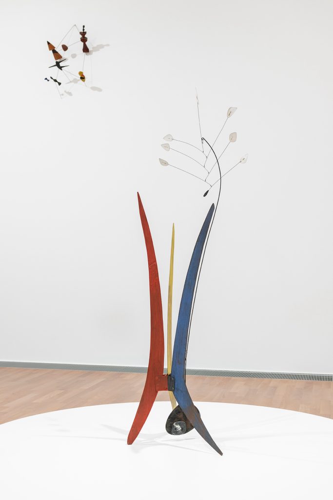 immagine per Veduta dell’allestimento “Calder. Sculpting Time,” MASI Lugano, Svizzera. Foto Luca Meneghel © 2024 Calder Foundation, New York / Artists Rights Society (ARS), New York