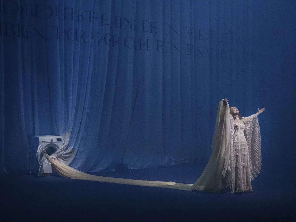 immagine per Berenice Isabelle Huppert, regia di Romeo Castellucci
