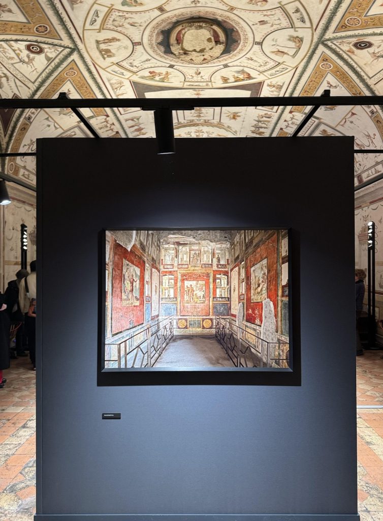 immagine per Foto 1: Interno Pompeiano di Luigi Spina, Castel Sant’Angelo, Roma Credits: Roberto Civetta