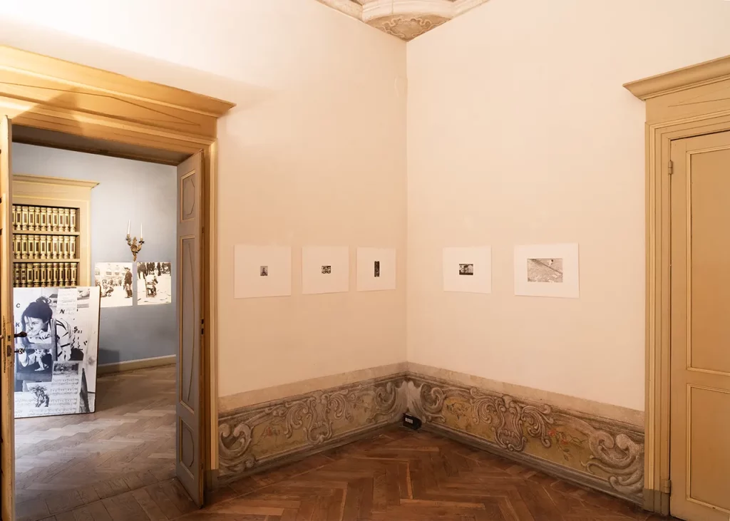 immagine per Viaggiando Oltre Il Perimetro Dell'immagine. Bonomi, Cella, Gilardi, Plumcake, Spoldi & Met Levi. Foto Leo Gilardi