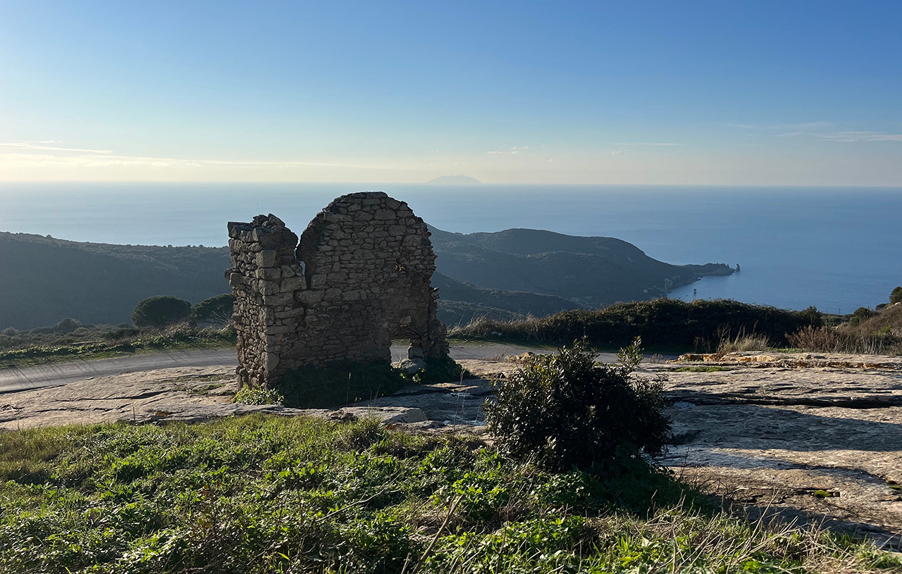 immagine per Giulia Mangoni & Compagnia dei Cosi. Hypermaremma approda all’Isola del Giglio!
