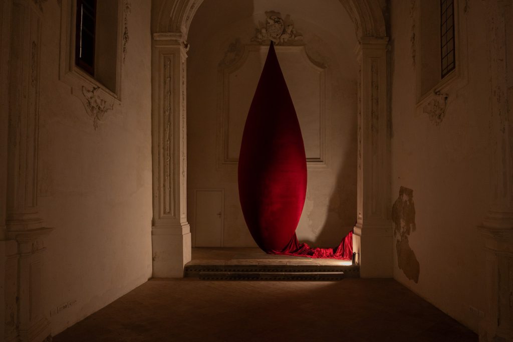 immagine per Ti porterò nel sangue. Allegra Hicks. Foto di G. Campanella