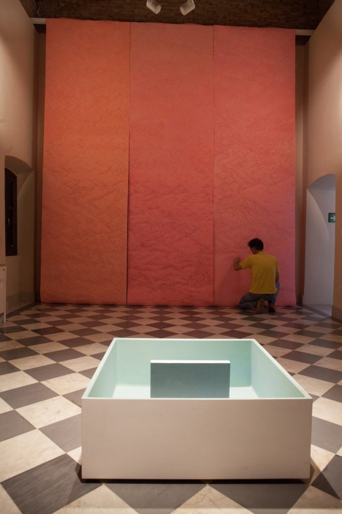 immagine per Gabriele Landi, Alle montagne, installazione site-specific per il mudaC, Carrara, 2024. Ph. Giuseppe D'Aleo