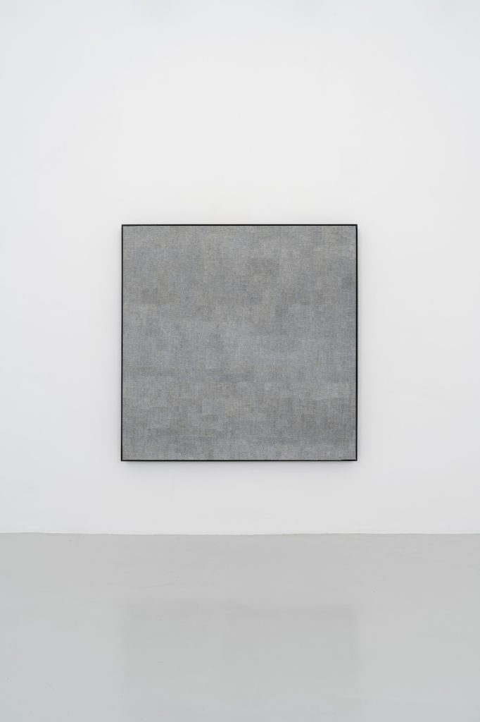 immagine per Untitled (Warriors), 2024, vinyl paint on canvas, 150 x 150 cm, courtesy l'artista e Studio Trisorio, ph Francesco Squeglia