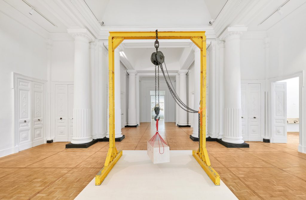 immagine per Credit: © Akram Zaatari. Courtesy the artist, Thomas Dane Gallery and Sfeir-Semler Gallery. Photo: M3Studio