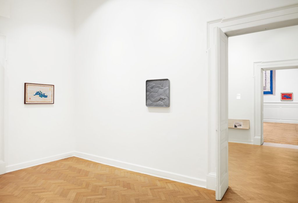immagine per Credit: © Akram Zaatari. Courtesy the artist, Thomas Dane Gallery and Sfeir-Semler Gallery. Photo: M3Studio