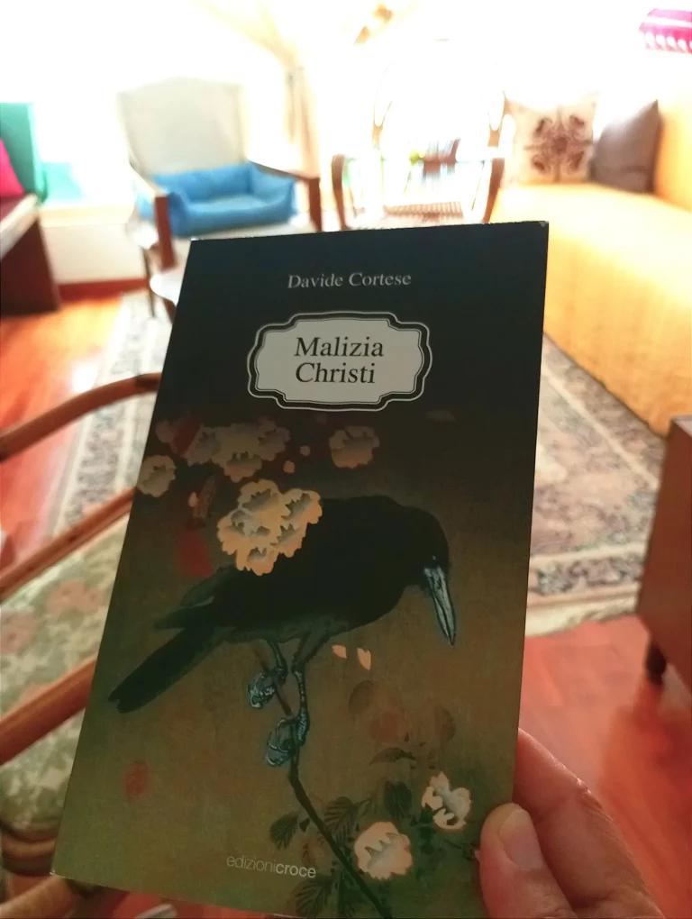 immagine per Malizia Christi di Davide Cortese è un universo variegato e affascinante.