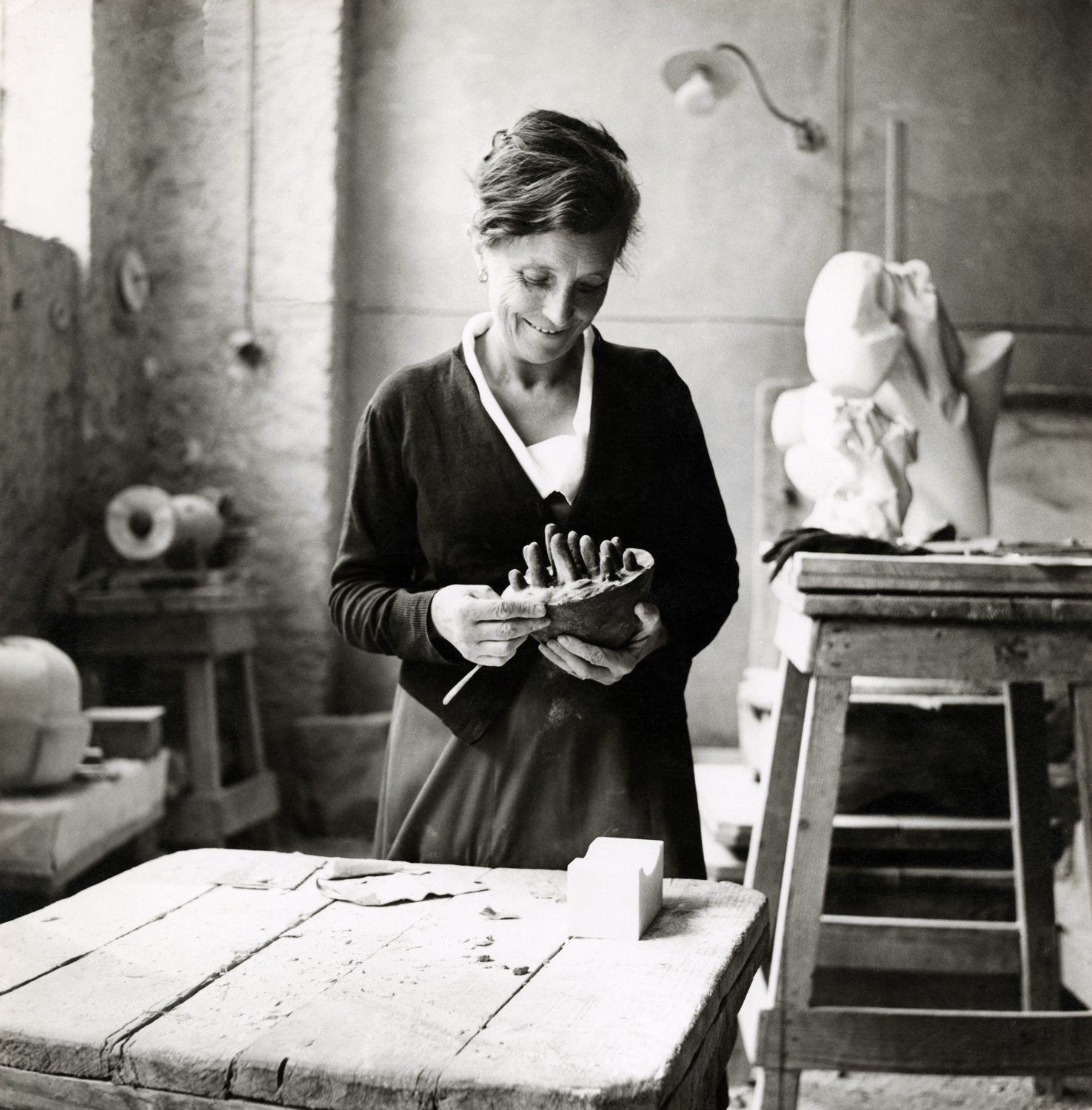 immagine per Louise Bourgeois, Contemplating GERMINAL, 1967. Courtesy Studio Trisorio -©The Easton Foundation, Ph.StudioFotografico, Carrara
