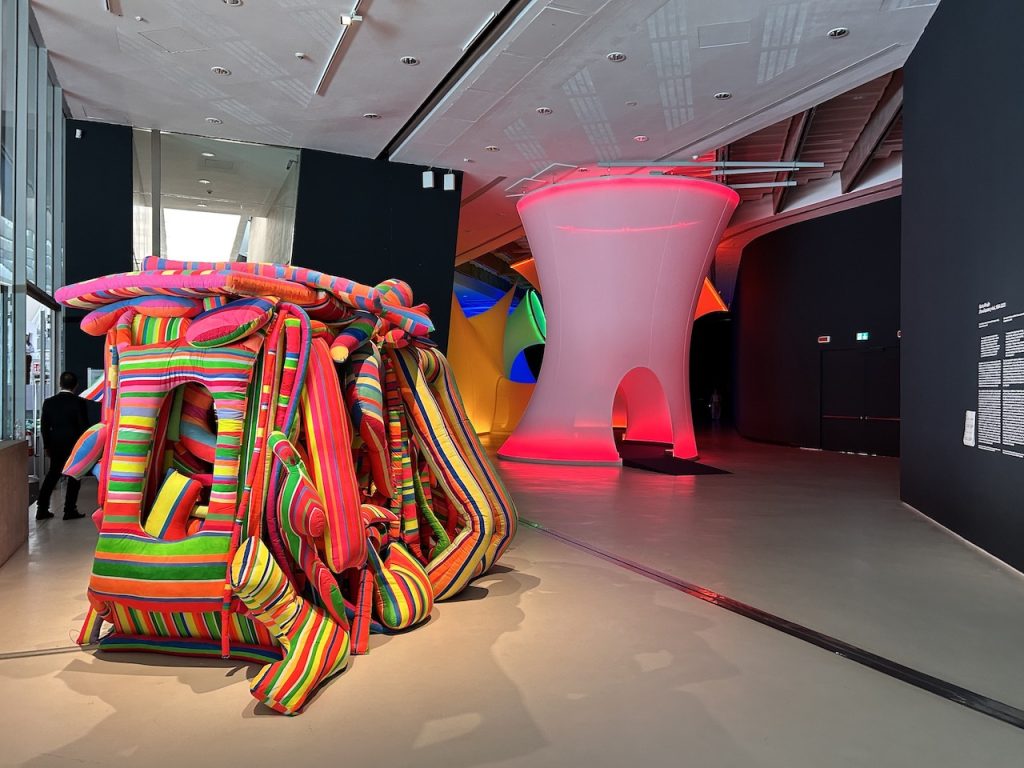 immagine per Ambienti 1956 -2010. Environments by Women Artists II al MAXXI Roma. Foto by Francesco Cascino
