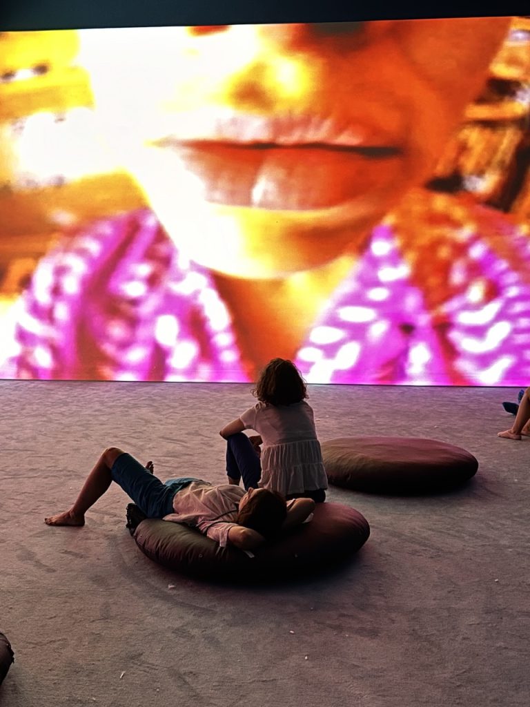 immagine per Ambienti 1956 -2010. Environments by Women Artists II al MAXXI Roma. Foto by Francesco Cascino