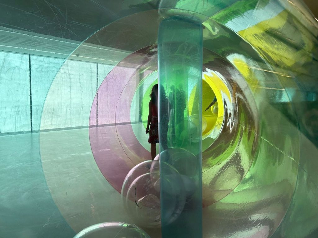 immagine per Ambienti 1956 -2010. Environments by Women Artists II al MAXXI Roma. Foto by Francesco Cascino