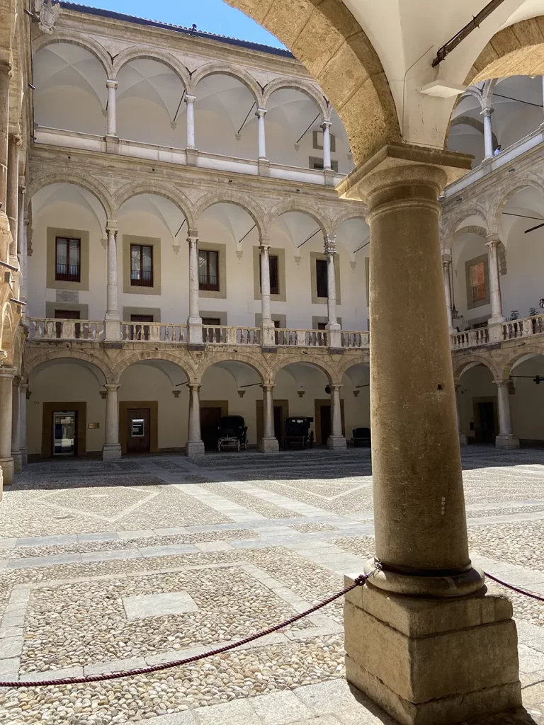 immagine per Palazzo Reale o dei Normanni, Palermo Credits: Roberto Civetta