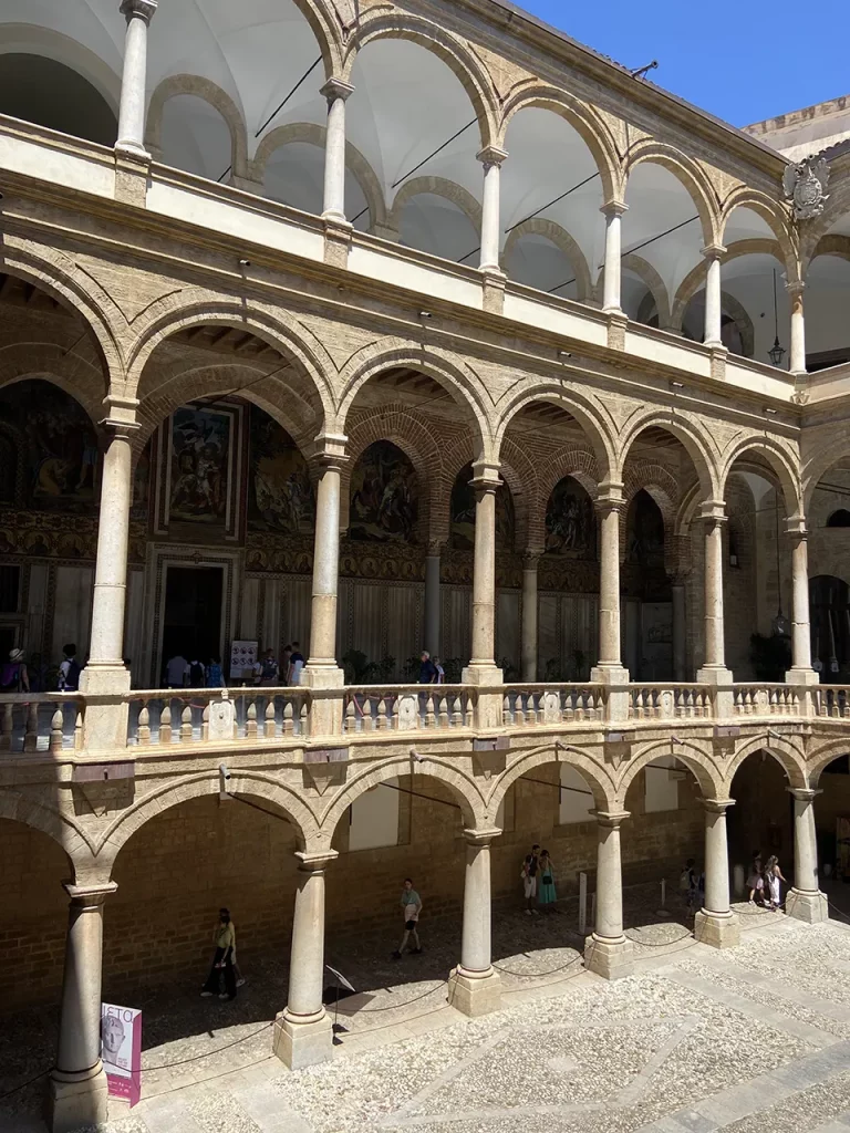 immagine per Palazzo Reale o dei Normanni, Palermo Credits: Roberto Civetta