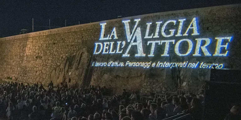 immagine per La valigia dell’attore XXI Edizione dal 26 al 28 luglio sull'isola di La Maddalena