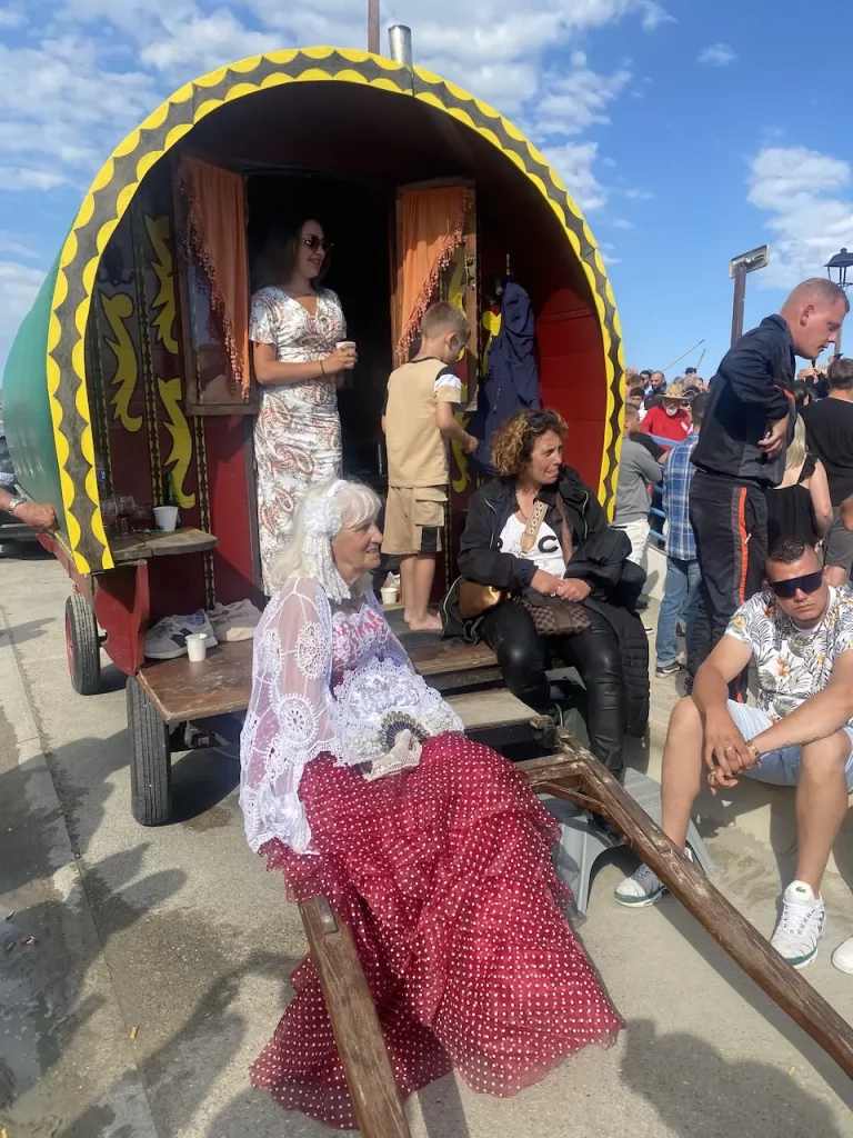 immagine per Les Santes Maries de la Mer – Camargue Gens du Voyage