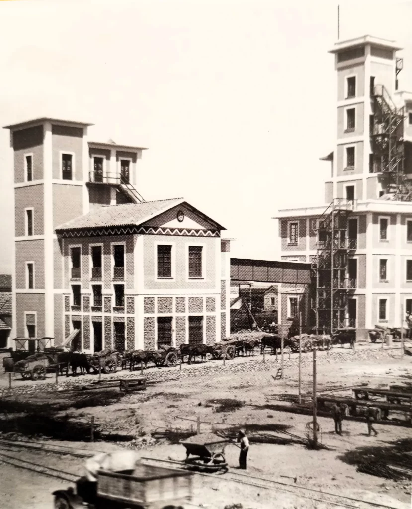 immagine per 02. Arborea ex-mulino ora sede Museo della Bonifica