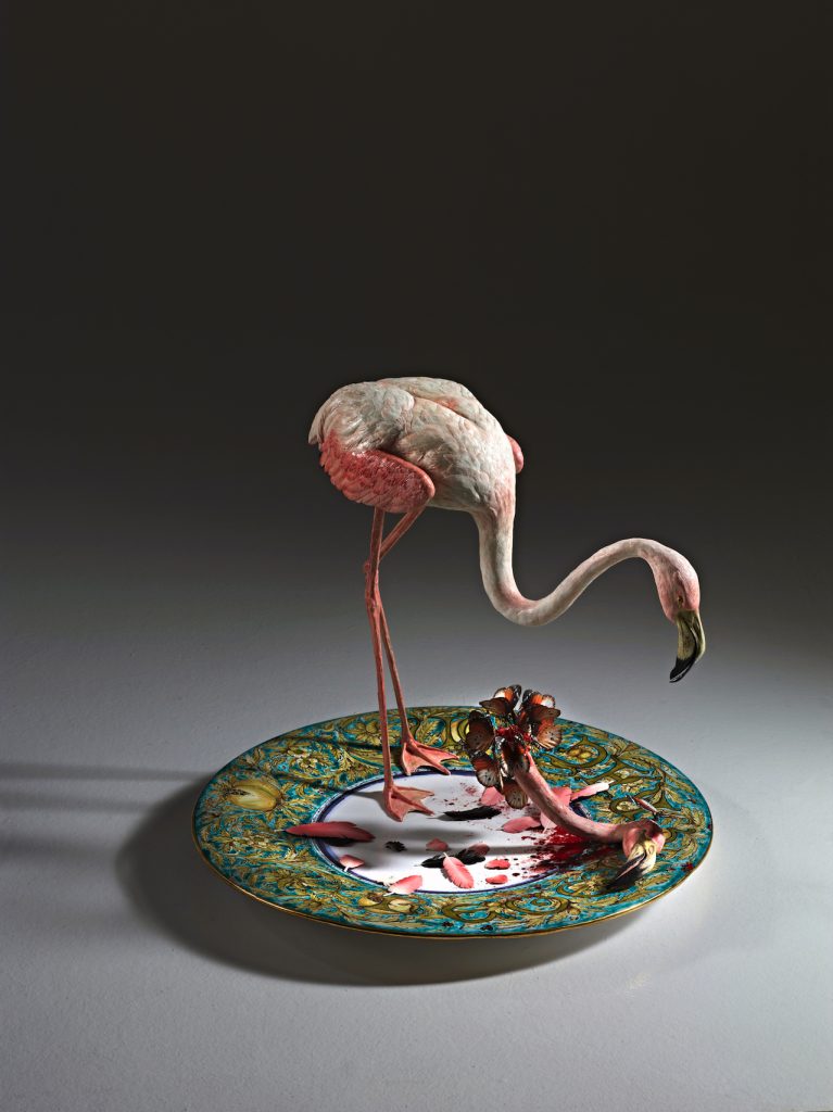 immagine per Flamingo, 2012, ceramica policroma, cm h 68 x 75 x 75