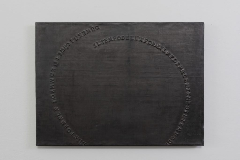immagine per CONTEMPORARY CLUSTER, Roma - La forma del tempo, 55x75x3 cm, piombo Vittorio Messina copia