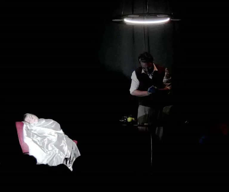 immagine per MiOff Fringe Festival #2. Secondo Luca: Il dramma borghese del patriarcato
