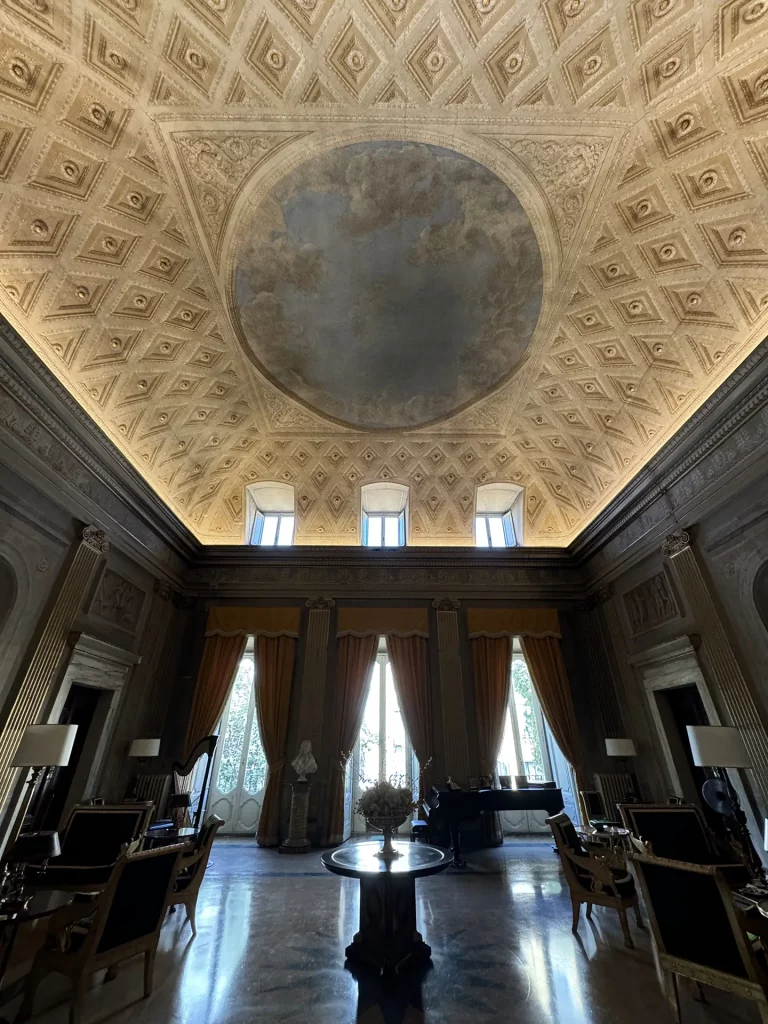 immagine per Foto 16: Salone delle muse, Villa Bonaparte, sede dell’Ambasciata di Francia presso la Santa Sede, Roma Credits: Roberto Civetta