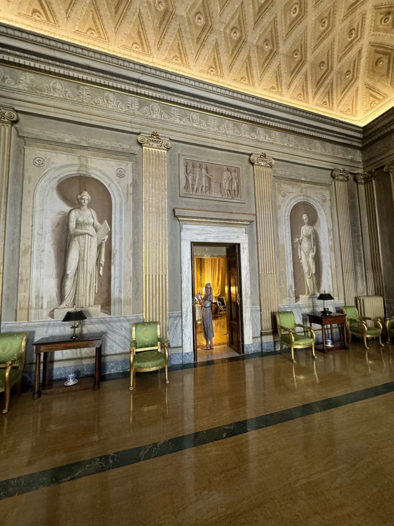 immagine per Foto 17: Salone delle muse, Villa Bonaparte, sede dell’Ambasciata di Francia presso la Santa Sede, Roma Credits: Roberto Civetta
