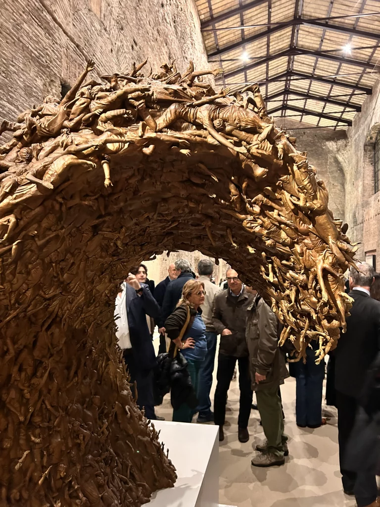 immagine per Tony Cragg alle Terme di Diocleziano - Novembre 2024 - Marzo 2025