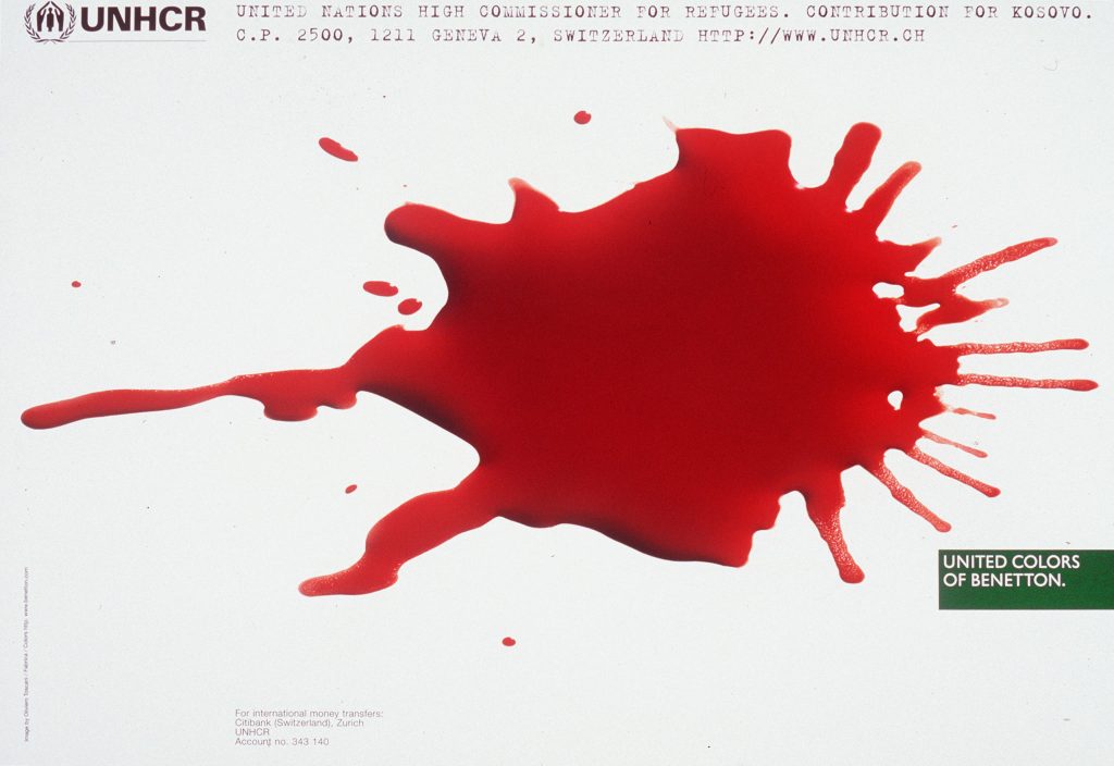 immagine per Una macchia di sangue, il logo della nuova campagna mondiale di Oliviero Toscani per la Benetton