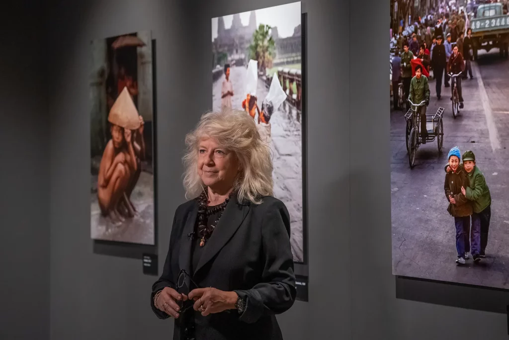 immagine per Steve McCurry, Fermo - la curatrice Biba Giacchetti