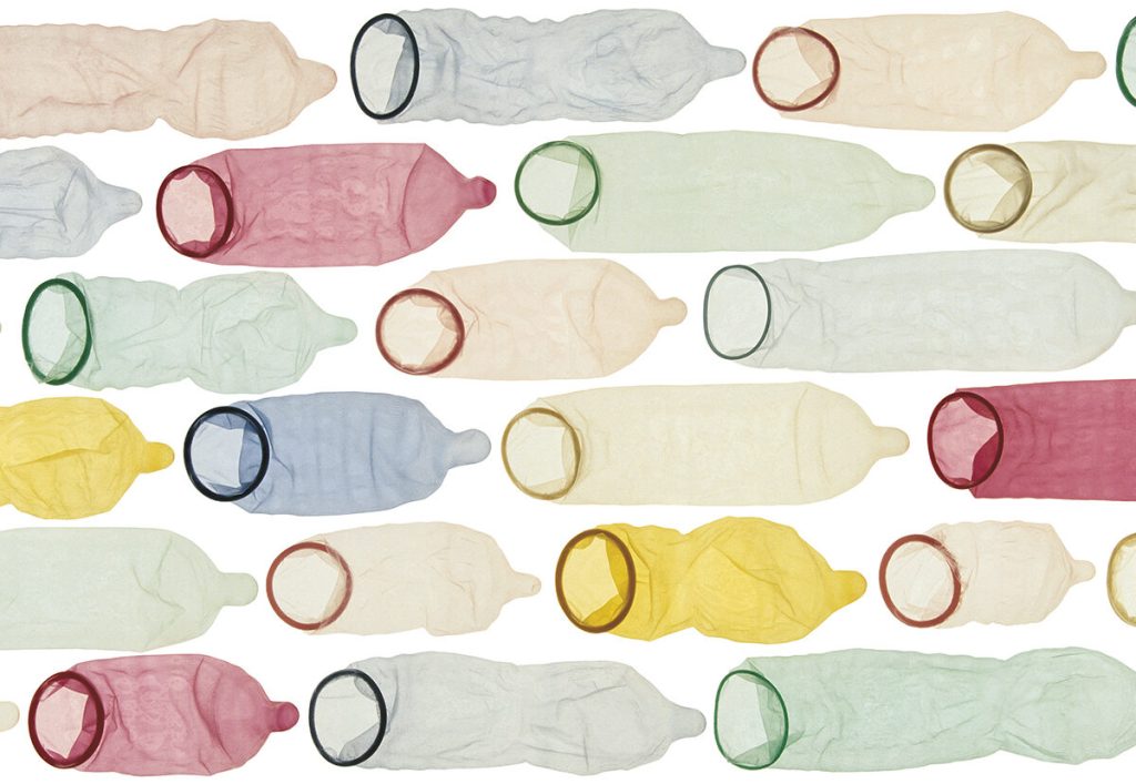 immagine per Oliviero Toscani - AIDS -preservativi, 1991