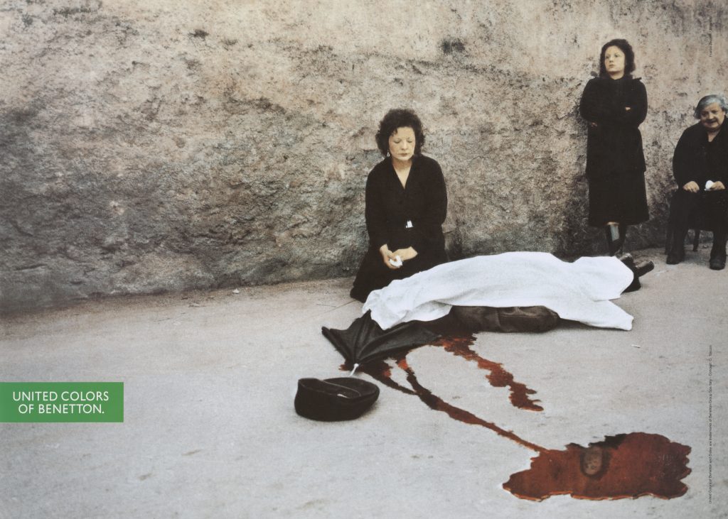 immagine per Oliviero Toscani - campagne Unite Colors of Benetton - murder, 1992