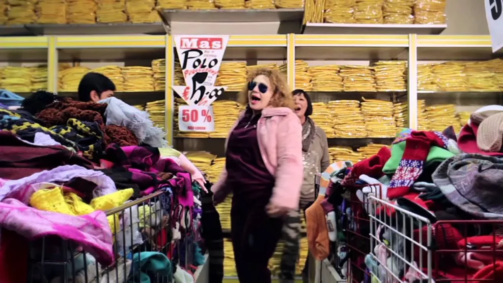 immagine per Rä di Martino, The show MAS go on (qui Iaia Forte)